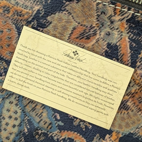 Patricia Nash Cassini wristlet clutch - Picture 9 of 16